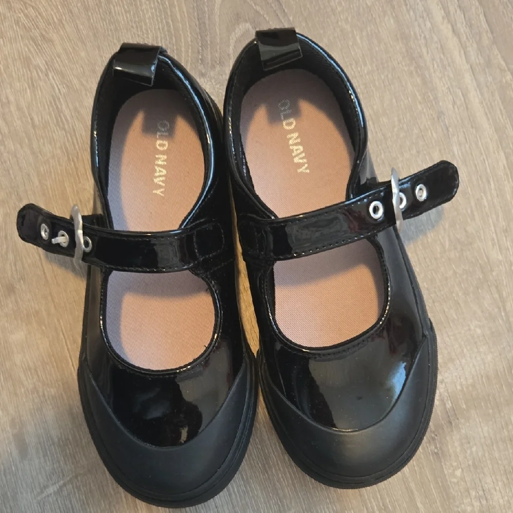 Old Navy Black Kids Mary Jane Dress Shoes